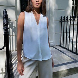 ARITZIA Black Babaton Sleeveless Power Blouse L